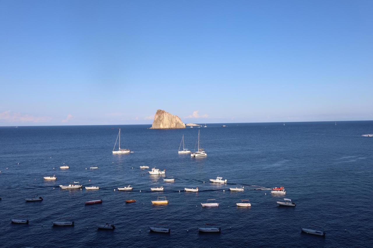 Art B&B Panarea Exterior foto