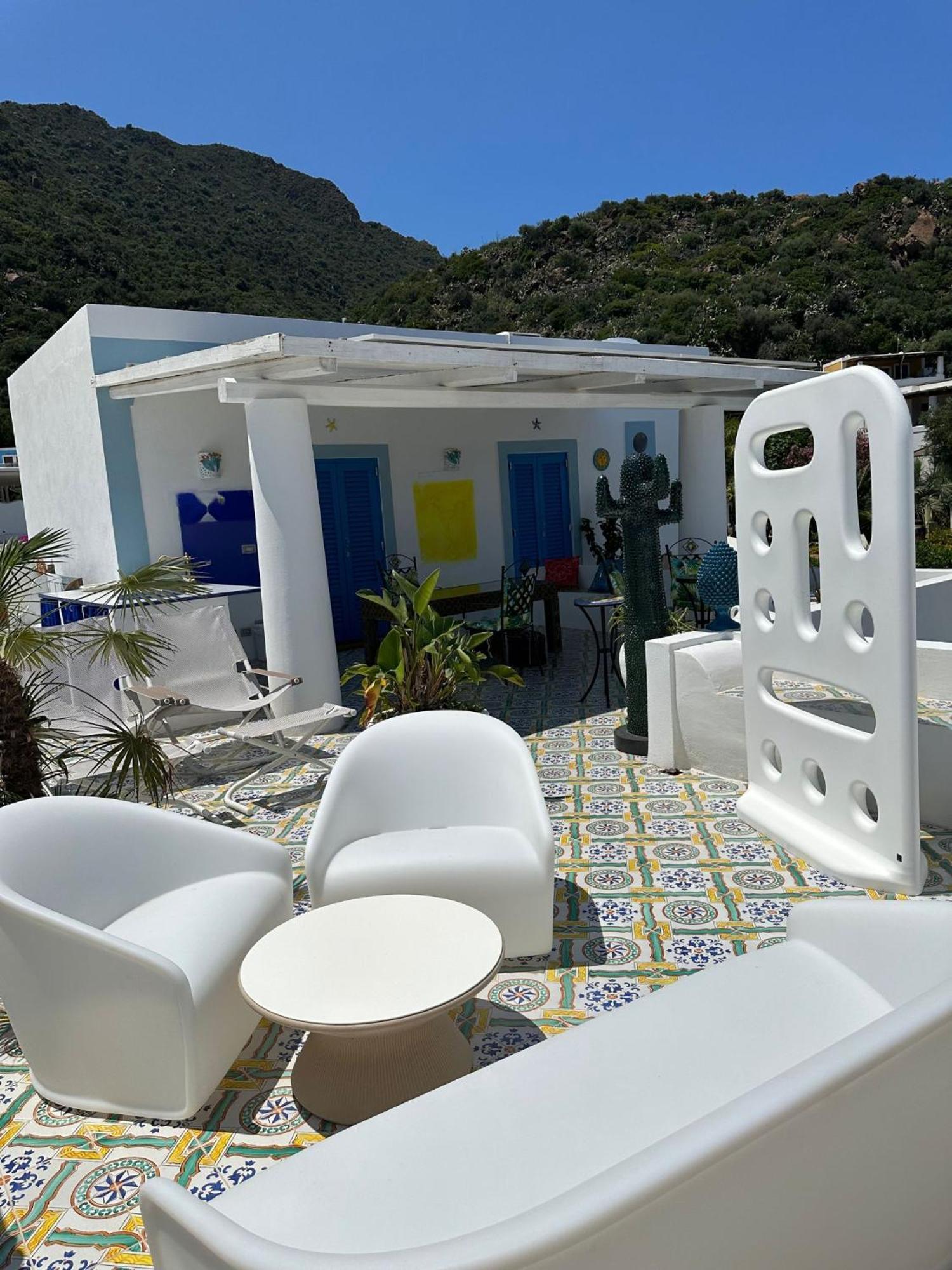 Art B&B Panarea Exterior foto