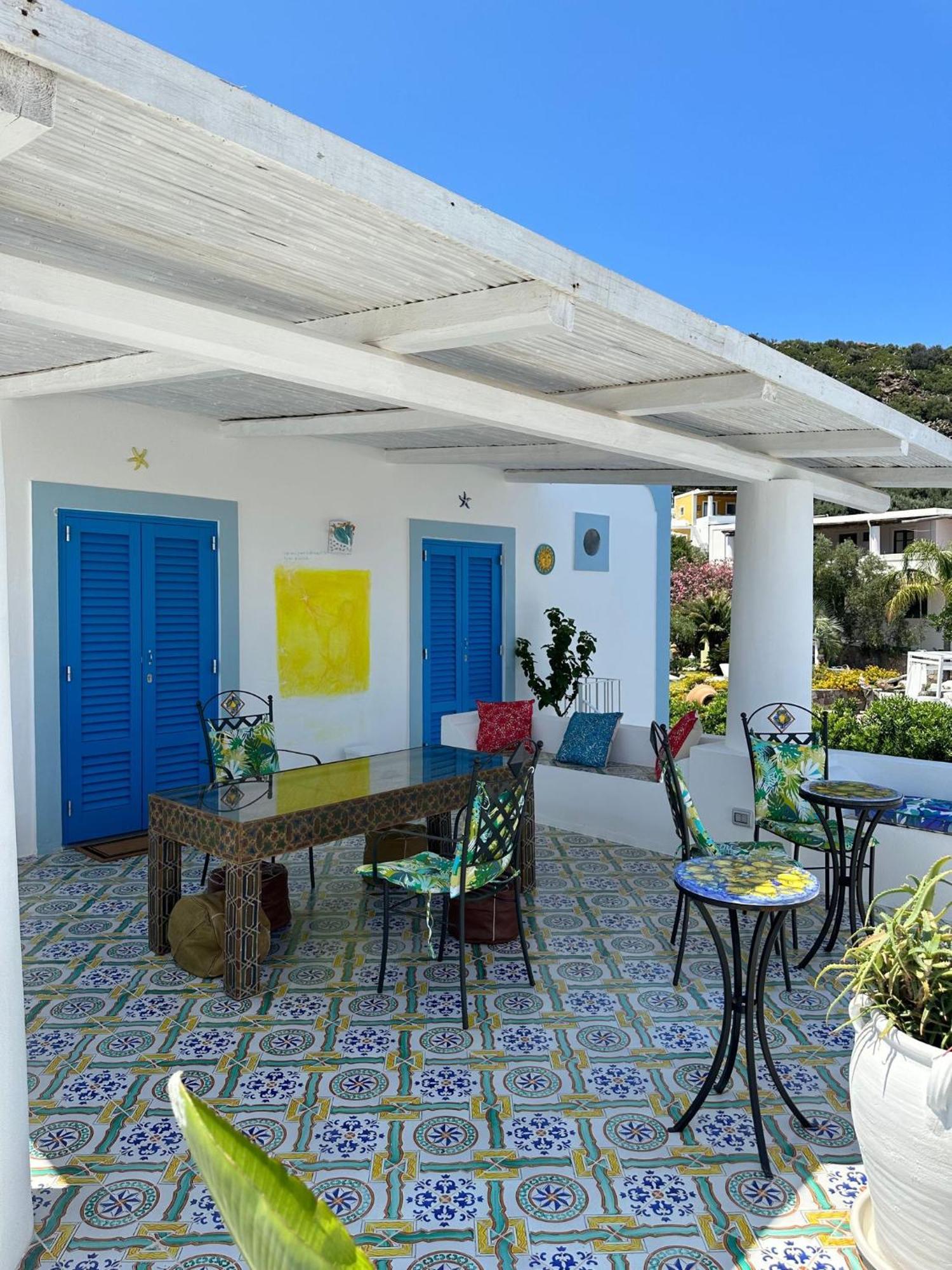 Art B&B Panarea Exterior foto