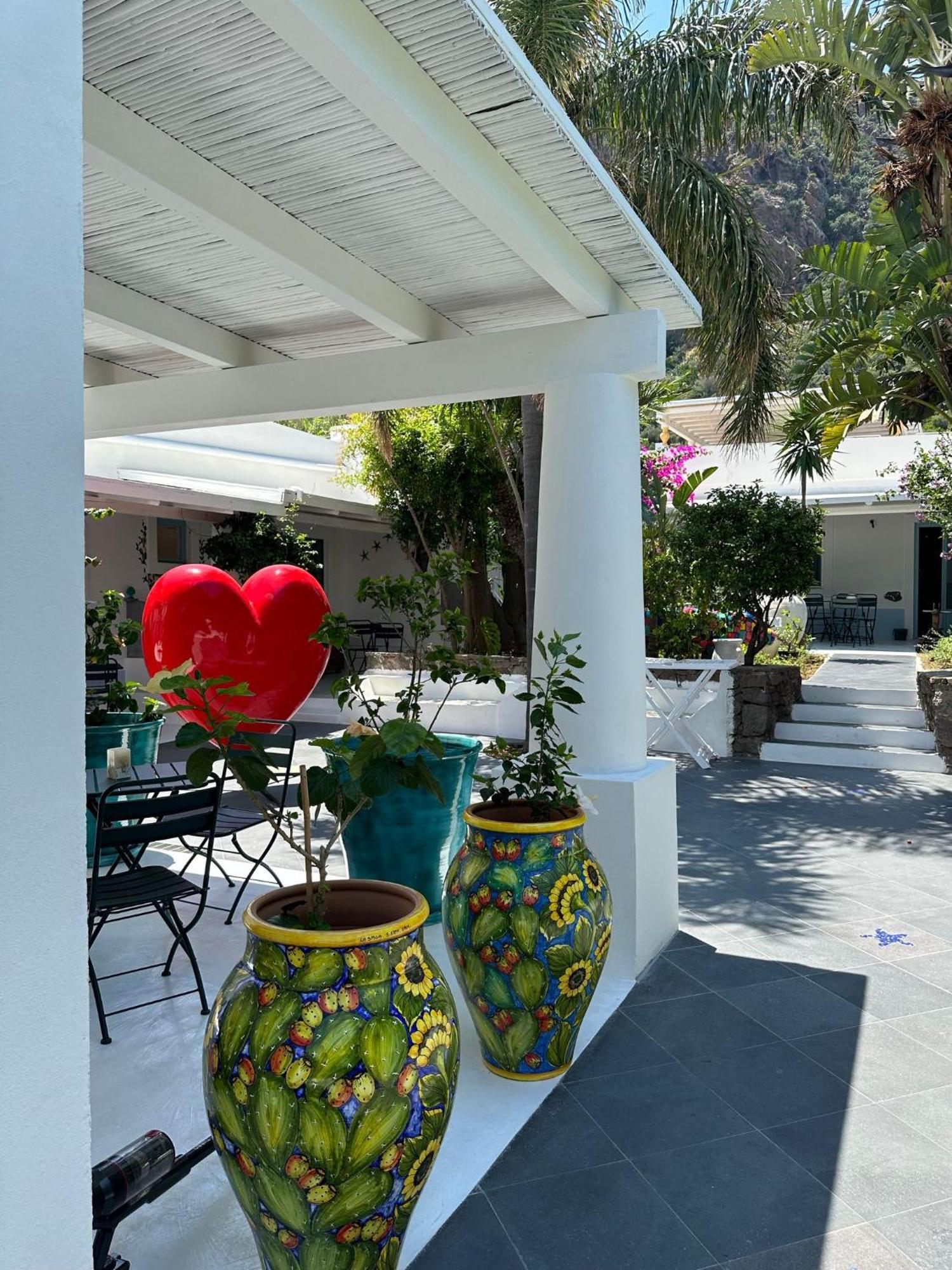 Art B&B Panarea Exterior foto